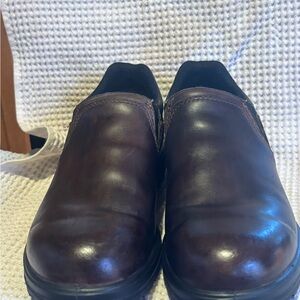 Blundstone brown  leather slip on shoe